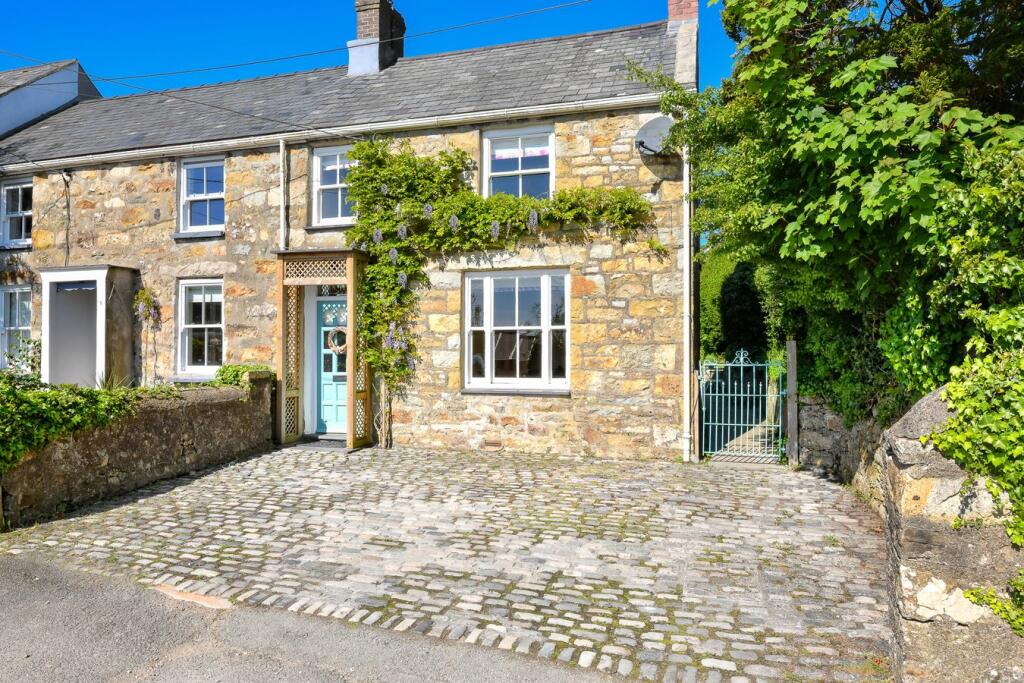 Main image of property: Llanbedrog, Pwllheli, LL53