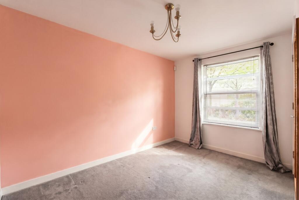 Apartment in Welwyn Hatfield, The Ryde, Hatfield Hyde - More