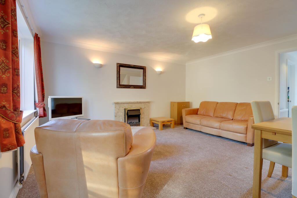 Additional image 3 of Totton Mews, High Street, Redbourn, AL3