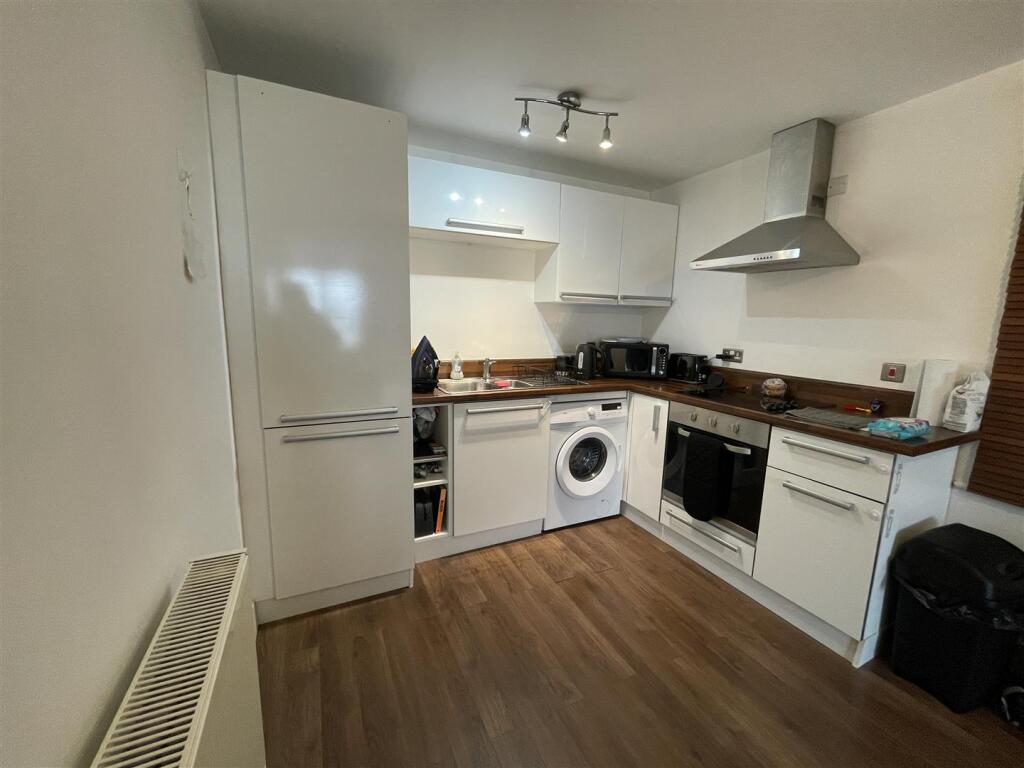 Main image of property: Canterbury Court