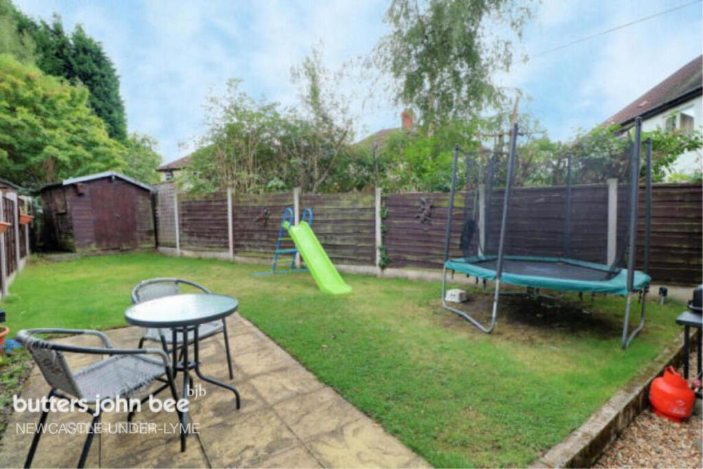 House in Crewe - View 5