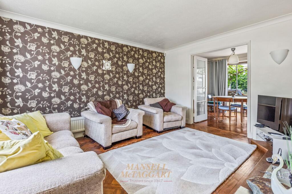House in Redhill - View 4