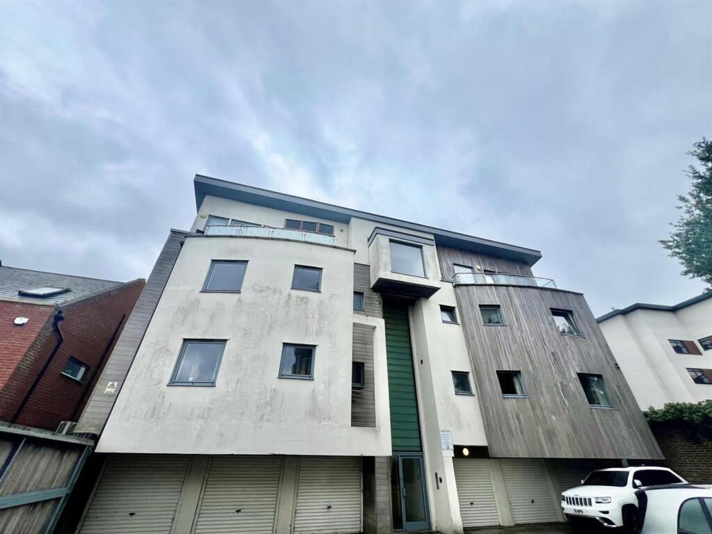 Property photo 8