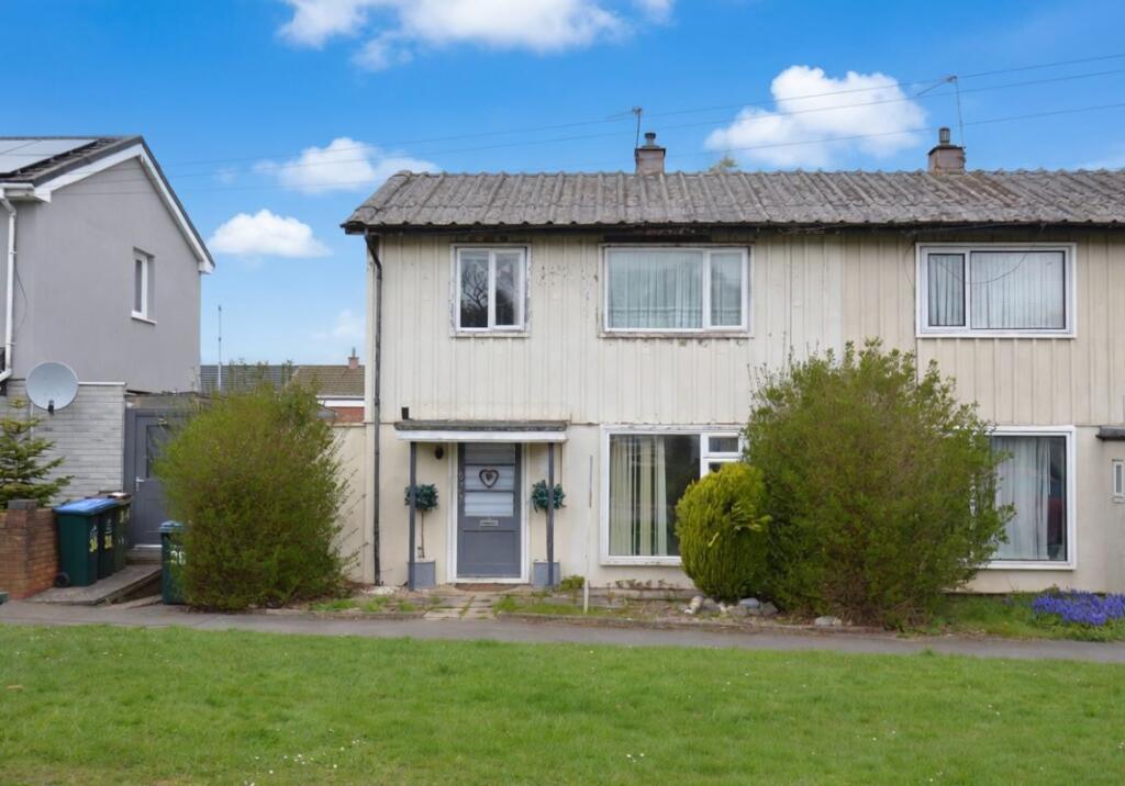 Main image of property: 36 Dilcock Way, Coventry, West Midlands, CV4 8BX