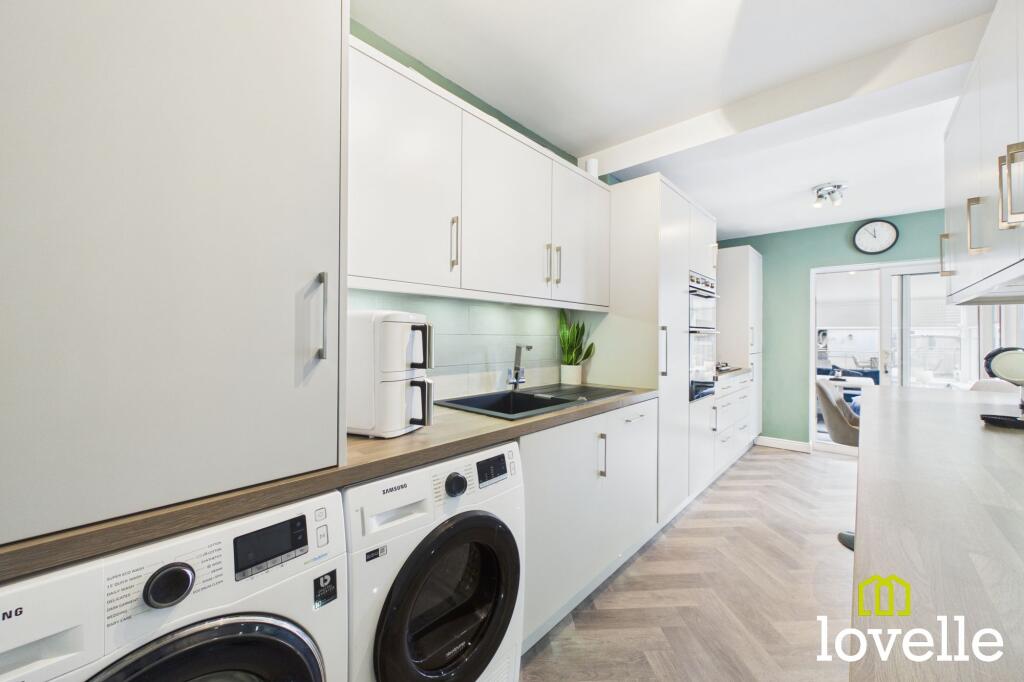 House in Hull, Kingston upon Hull - More