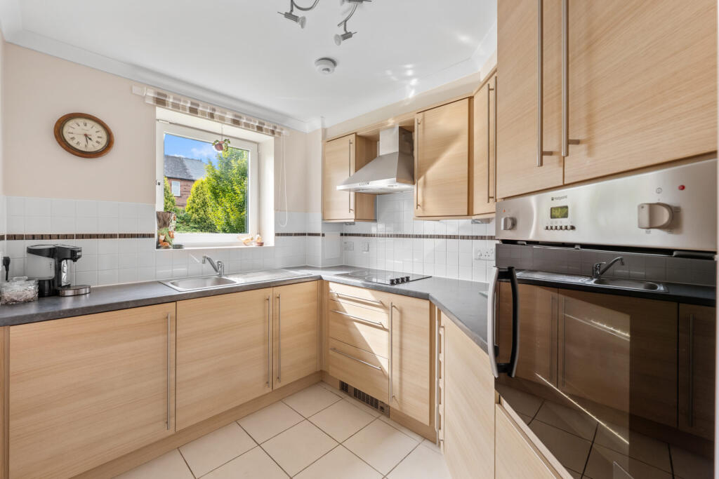 Apartment in Glasgow - More