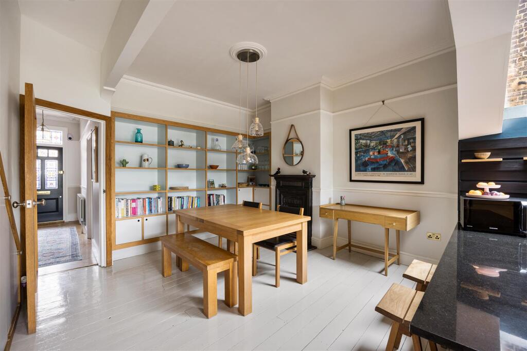 House in London - View 4