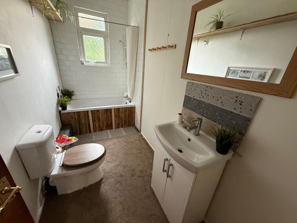 House in Swansea - View 4