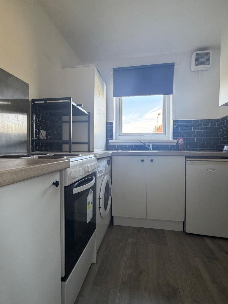 Apartment in Motherwell - View 4