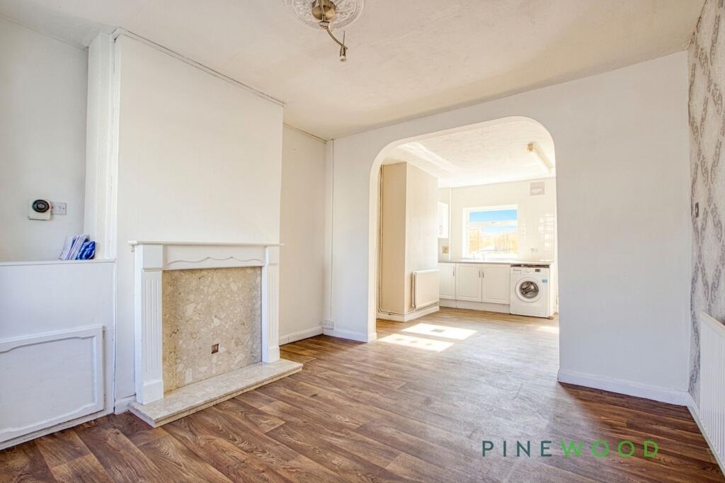 Sherwood Street, Huthwaite, NG17 - View 3