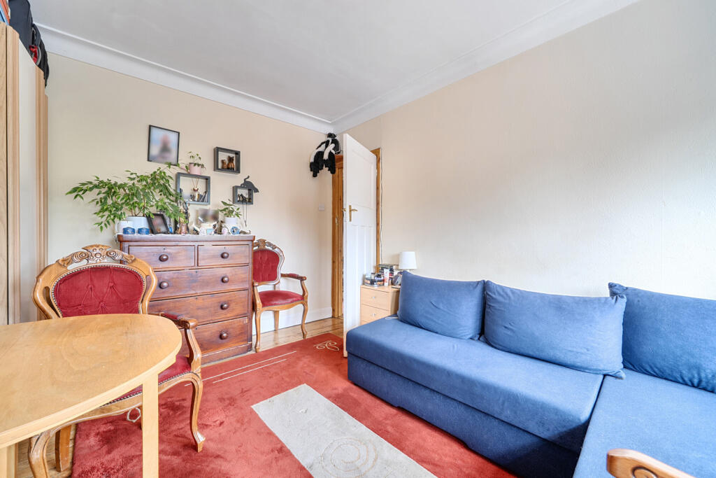 Apartment in London - View 2