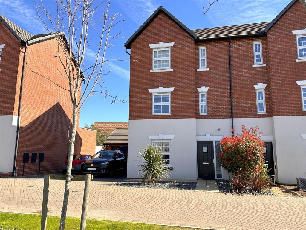Main image of property: Tannington Grove, Middlebeck, Newark
