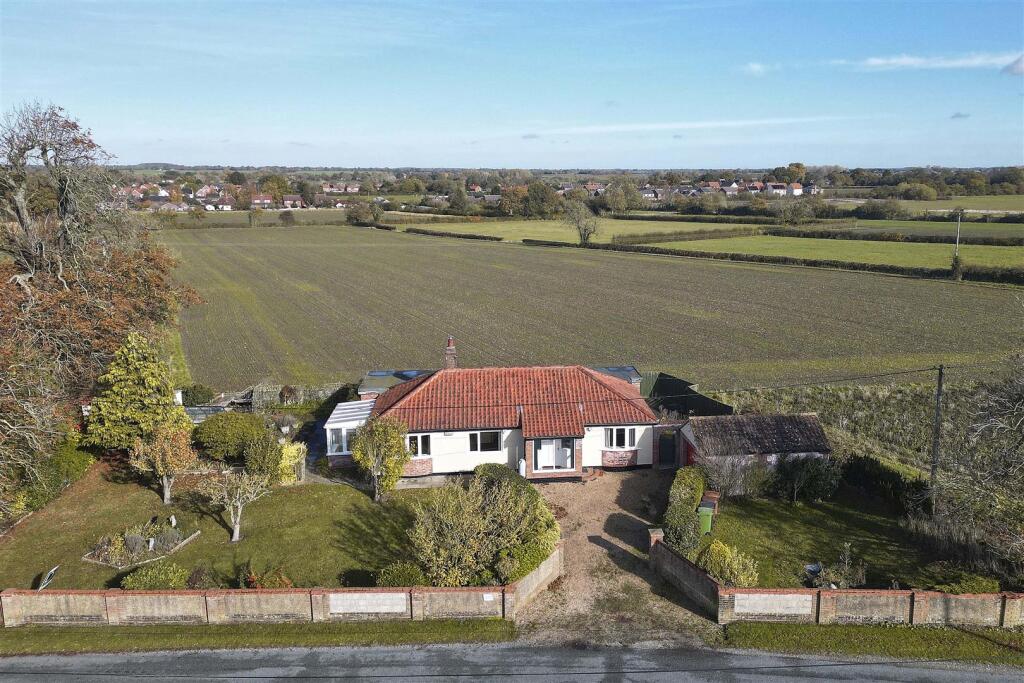 Main image of property: COMMON ROAD, DICKLEBURGH