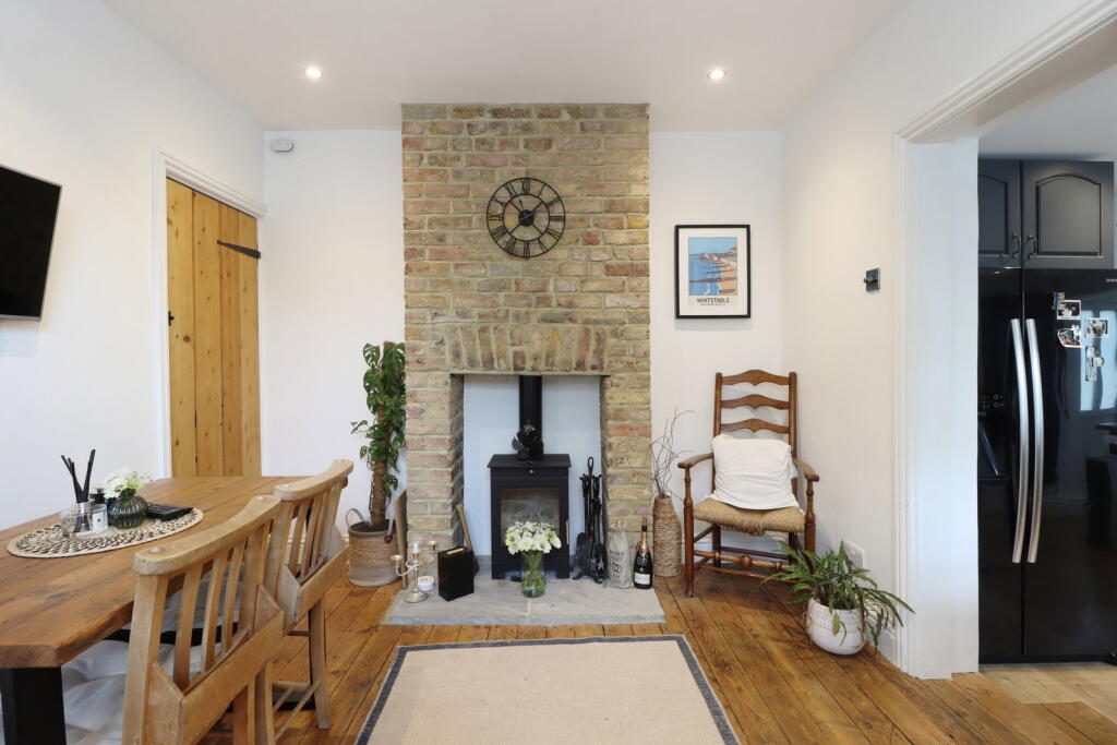 House in Dartford - View 5