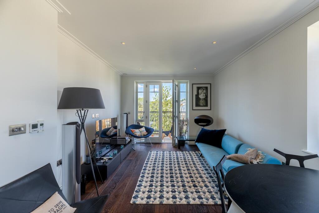 Apartment in London - View 4