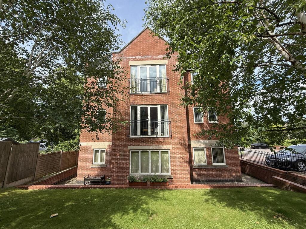 Main image of property: Derby Road, Belper