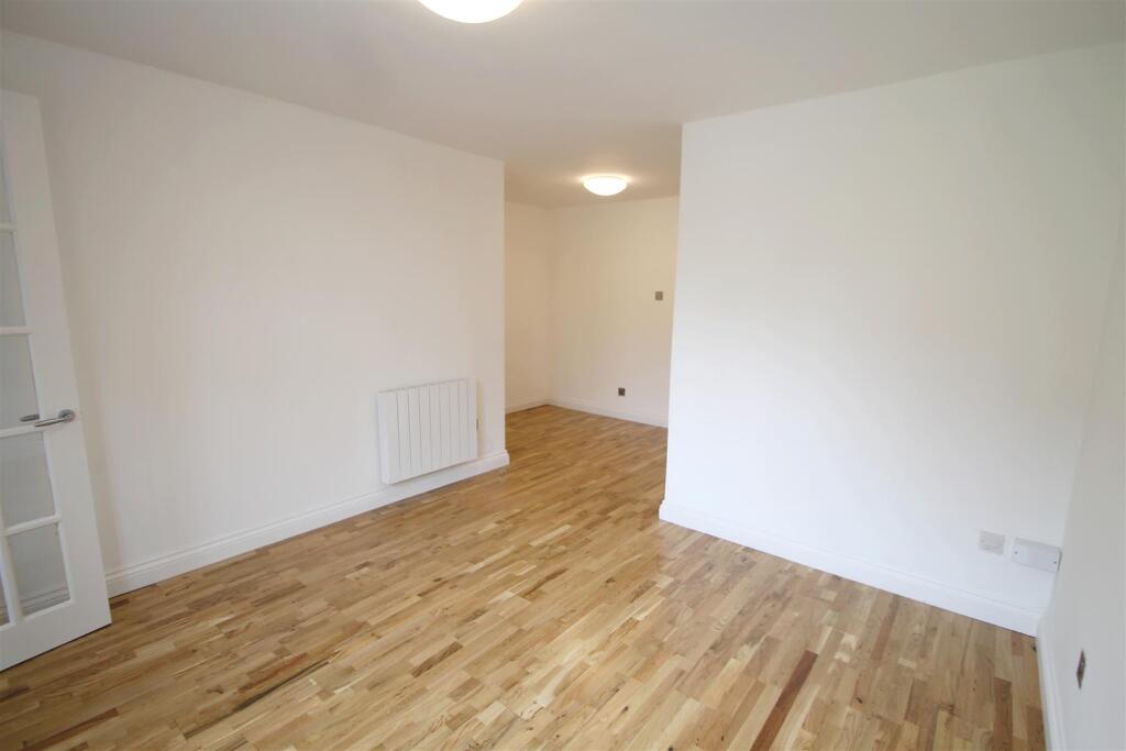 Main image of property: Thornaby Court, Cardiff Bay (1 BED)