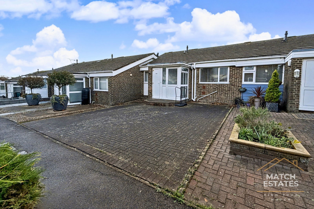 Main image of property: Lynwood, Folkestone, Kent