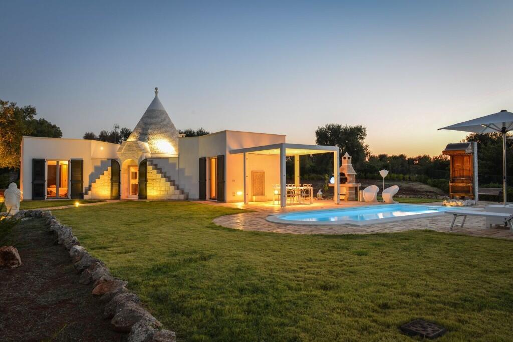 Main image of property: Carovigno, Brindisi, Apulia