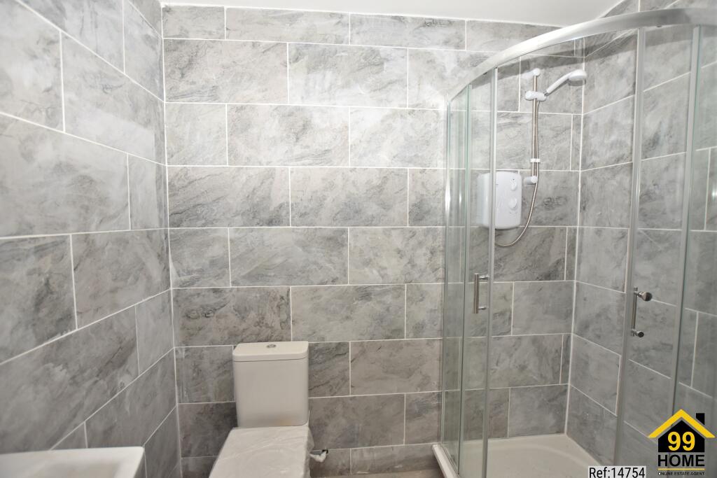 Apartment in Bolton, The Haulgh - View 5