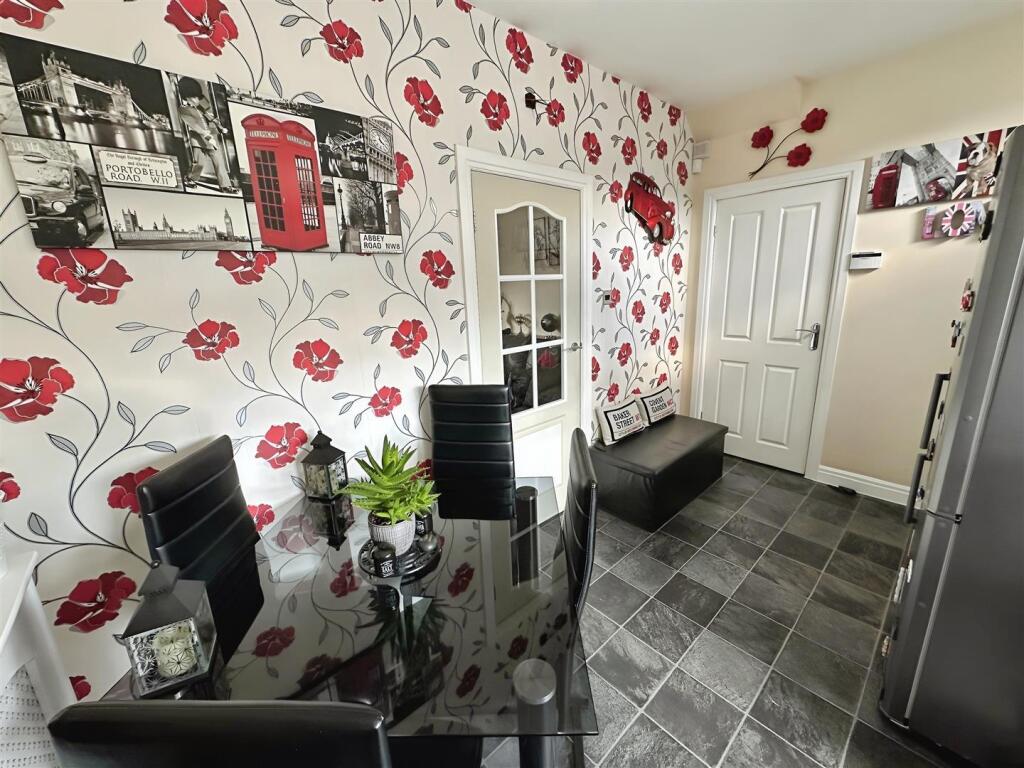 Additional image 8 of Mount Grove, Bradford, BD2 2JL