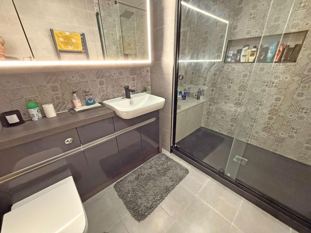 Additional image 11 of Barton Lodge Road, Hall Green, B28 0RL