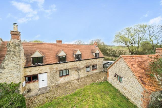 Main image of property: Cumnor Road, Filchampstead, Oxford