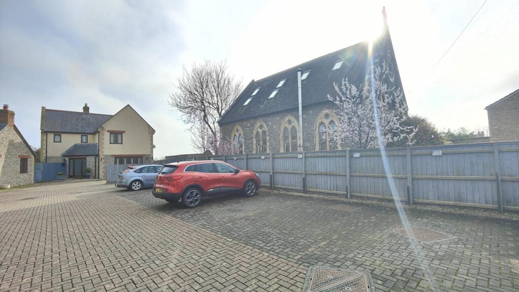 Additional image 17 of High Street, Henstridge, Templecombe