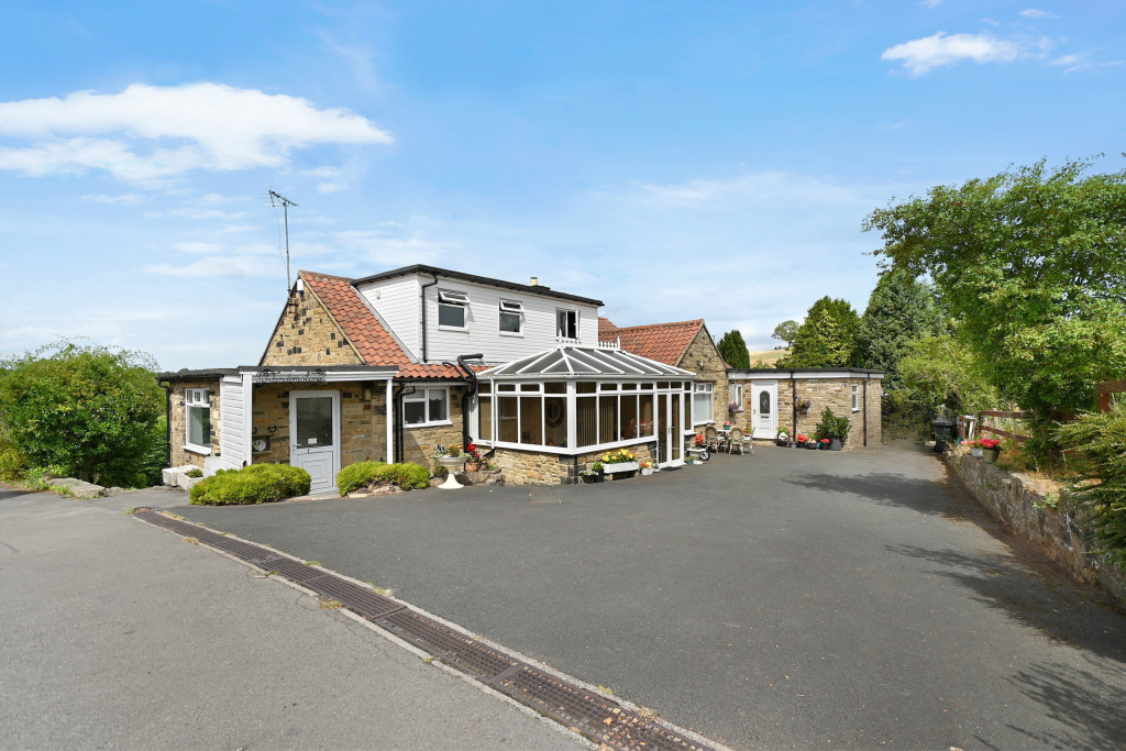 Wetherby Road, Collingham, LS22 photo 2