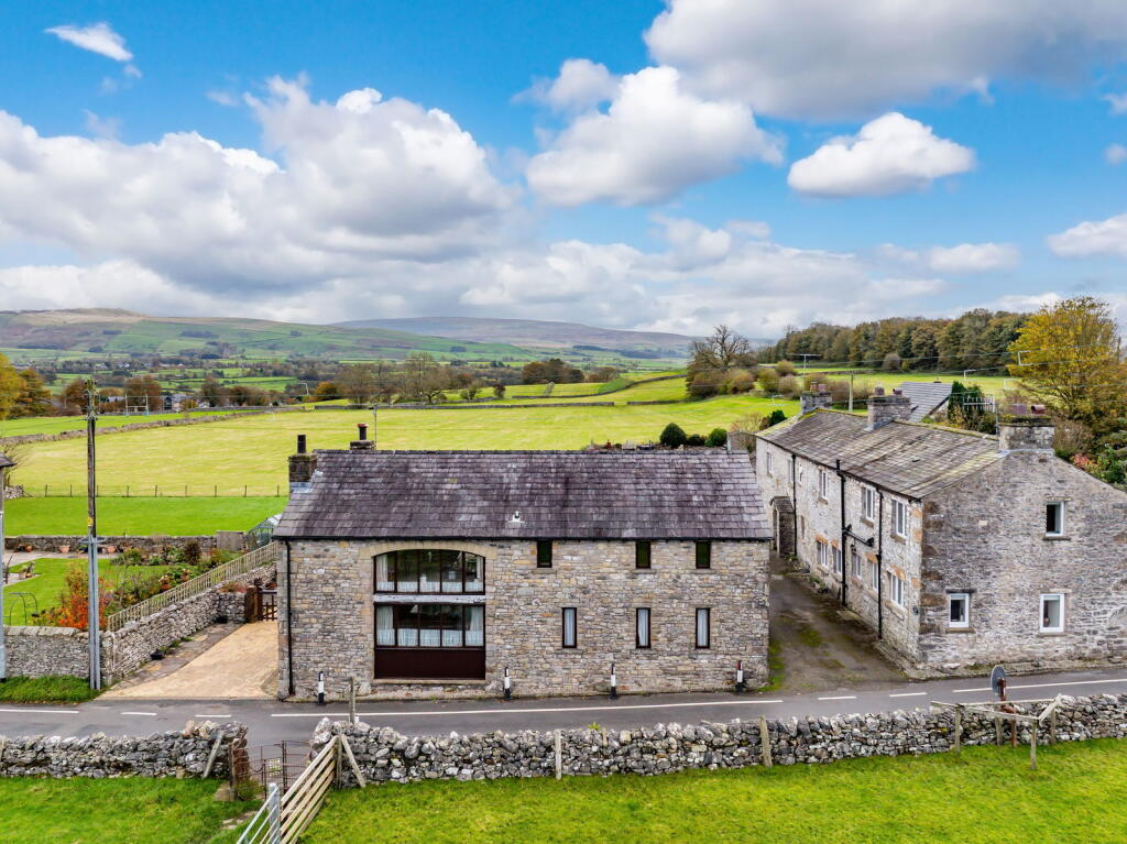 Main image of property: Woodend Barn, Low Biggins, Kirkby Lonsdale, LA6 2DH