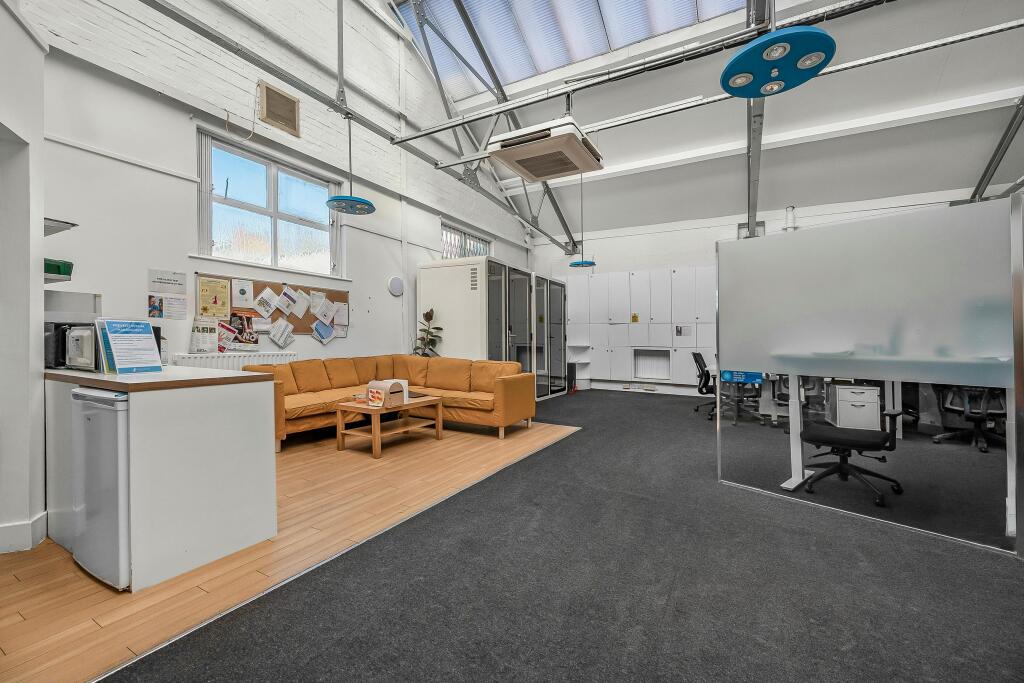 RECEPTION 1.jpg