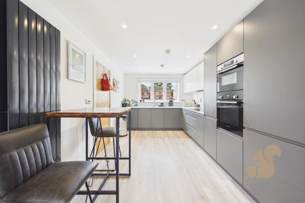 House in Tendring, Great Bentley - More