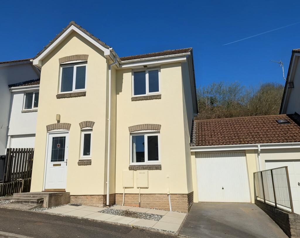Leeward Lane, Torquay, TQ2 - Skats 2