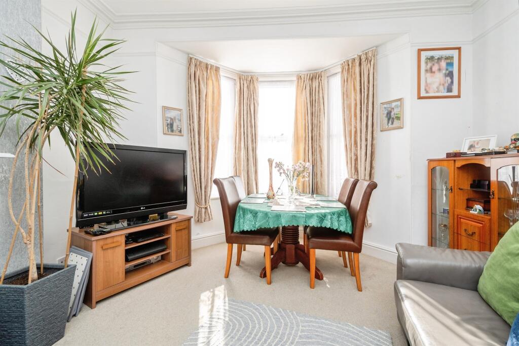 Apartment in Plymouth, St. Judes - View 2