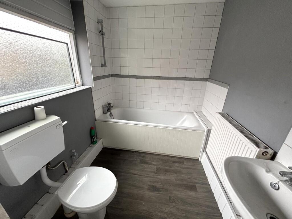House in West Lindsey, Gainsborough - View 4