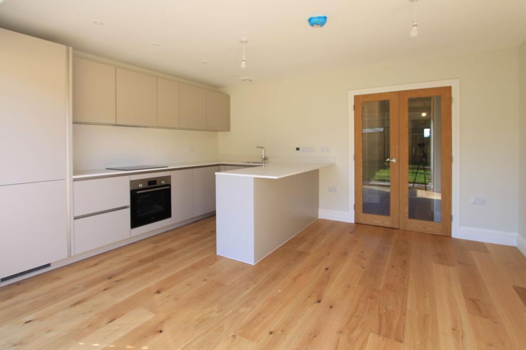 House in Tonbridge - View 2