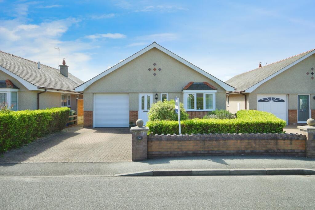 Main image of property: Wern Y Wylan, Morfa Nefyn, Pwllheli, Gwynedd, LL53