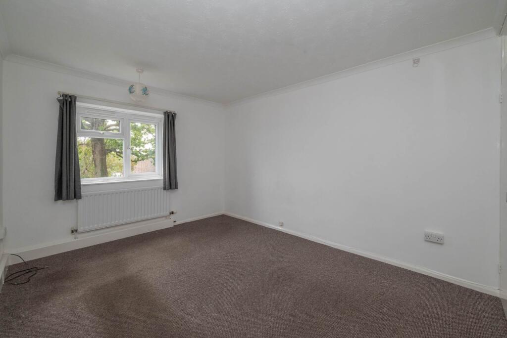 Apartment in Canterbury - More