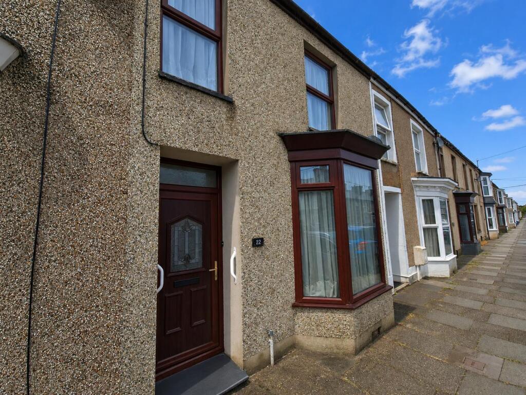 Main image of property: New Street, Porthmadog