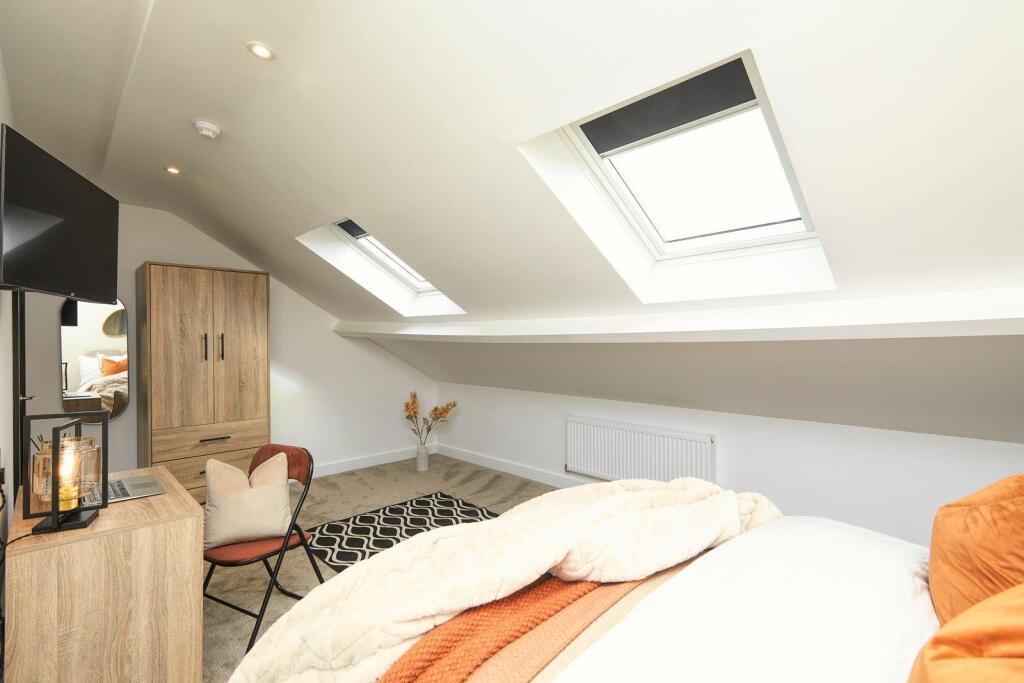 Apartment in Derby - View 4