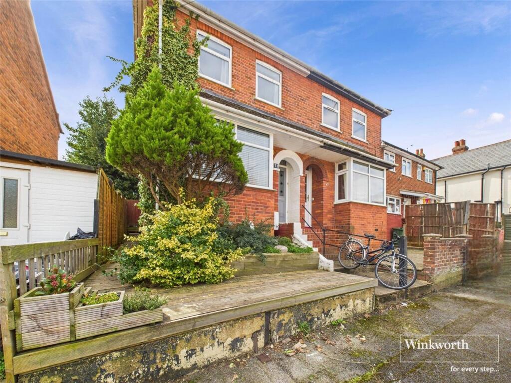 Main image of property: Westbourne Terrace, Reading, Berkshire, RG30