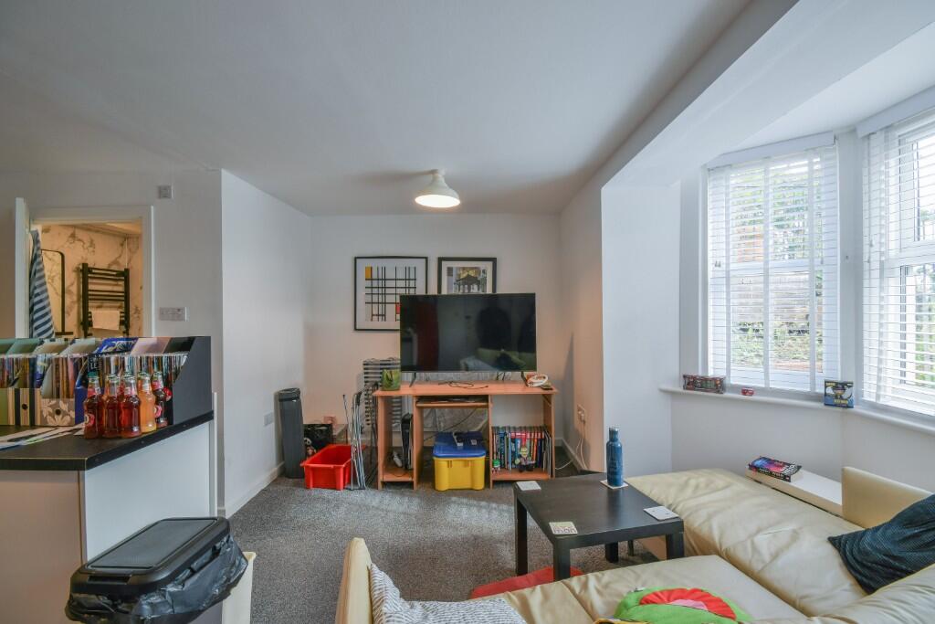 Apartment in Newcastle upon Tyne, Tyne and Wear - View 2
