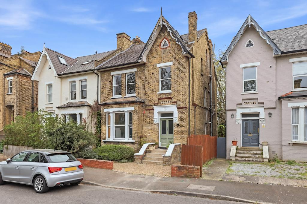 Main image of property: Avington Grove, Penge, London