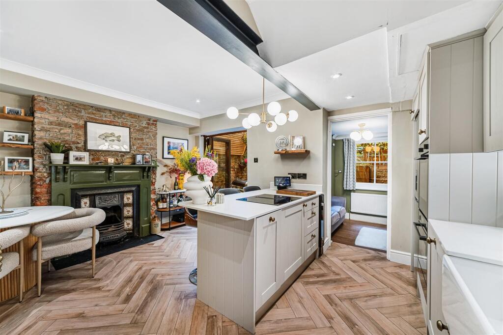 Main image of property: Spencer Road, Poets Corner,Acton, London