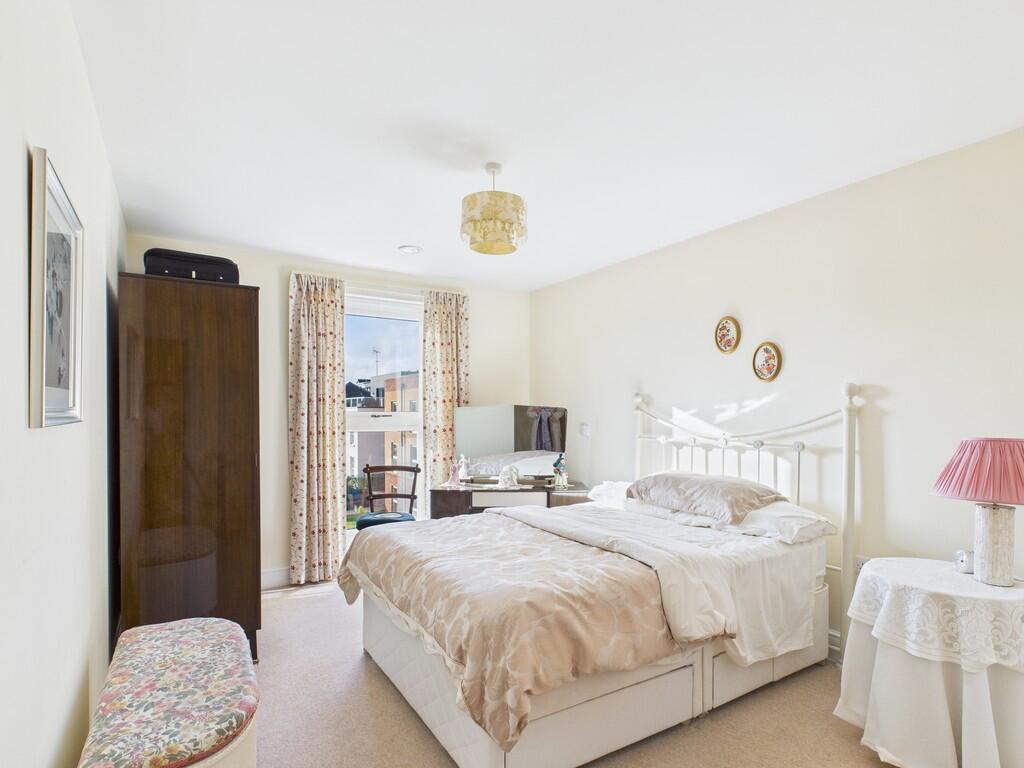Humphrey Court, The Oval photo 3