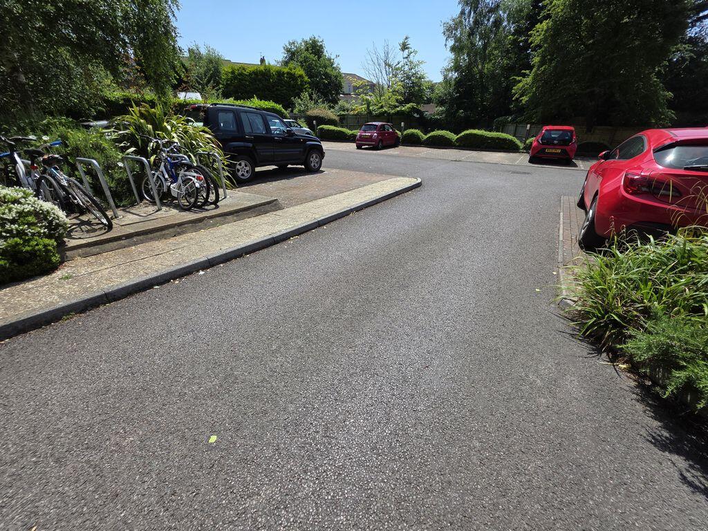 Property photo 11