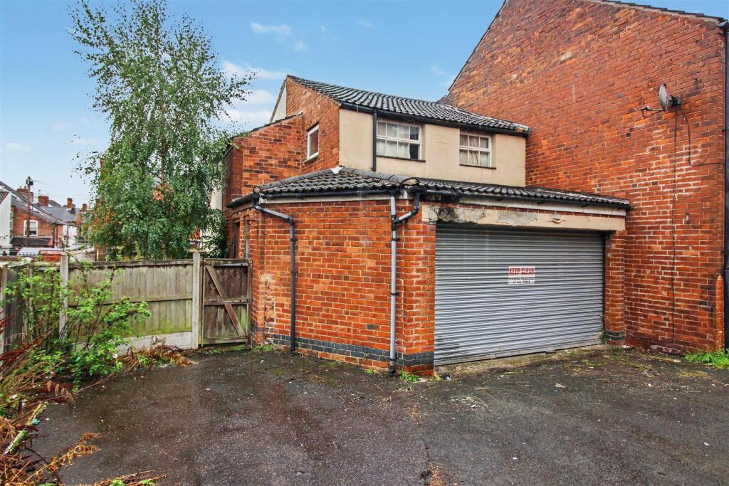 House in Derby - View 2