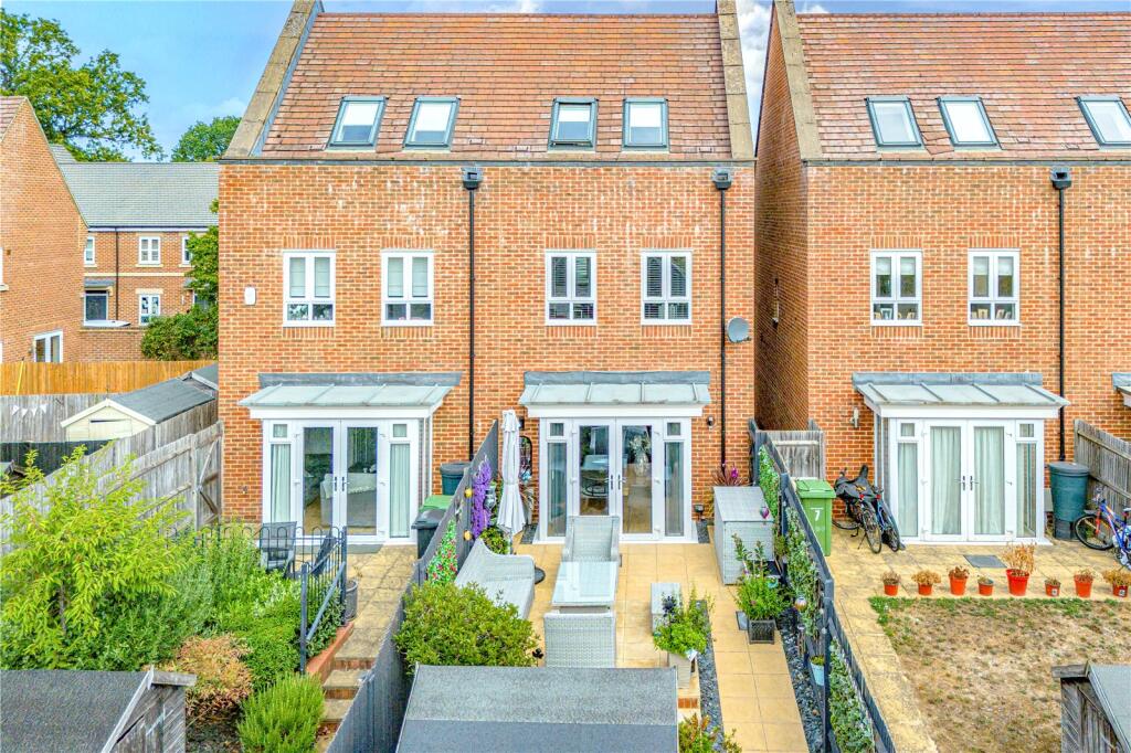 House in Reading - View 5