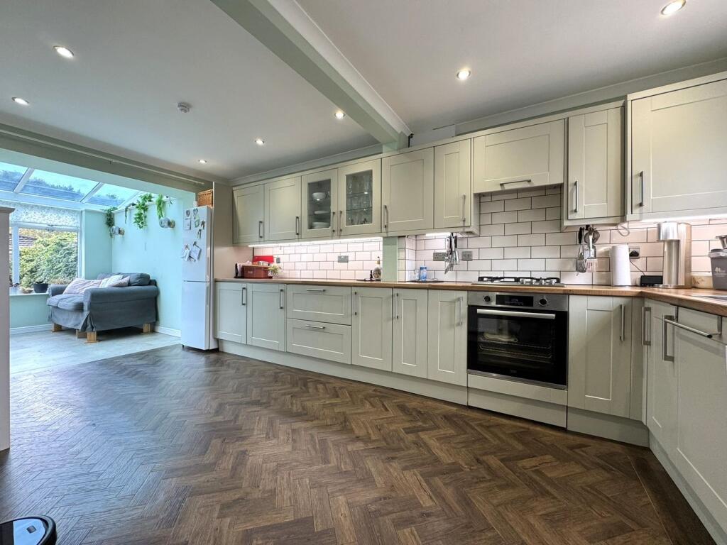 House in East Staffordshire, Brizlincote - View 2