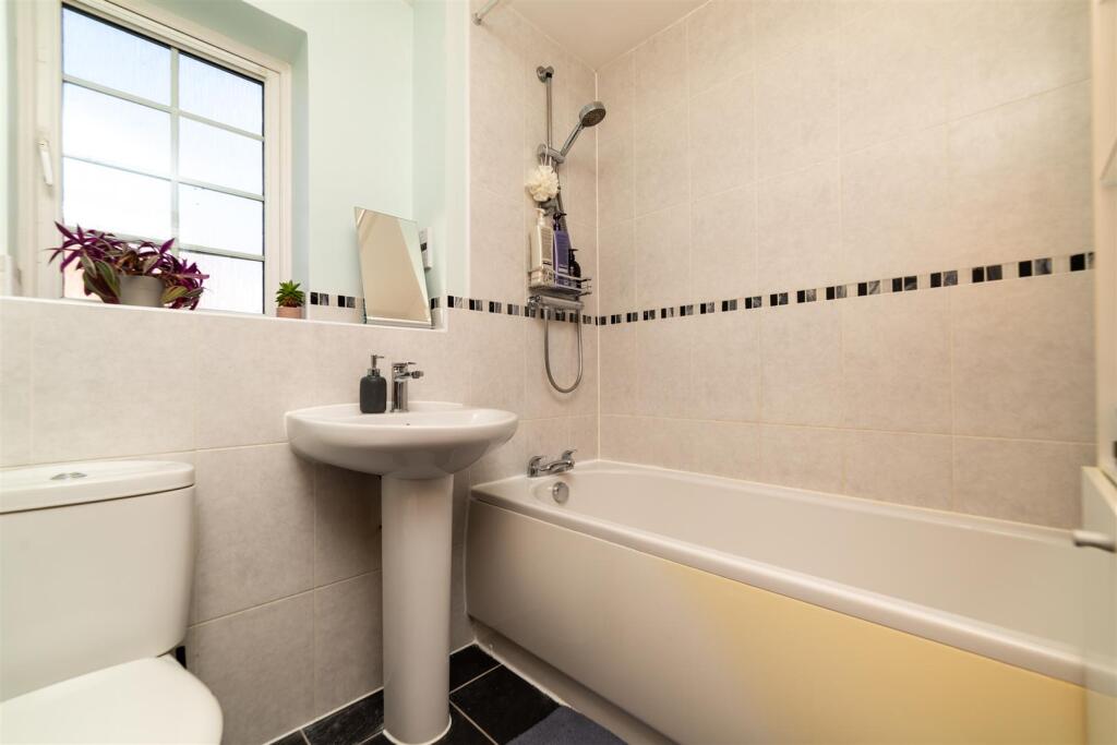 House in Stevenage - View 5